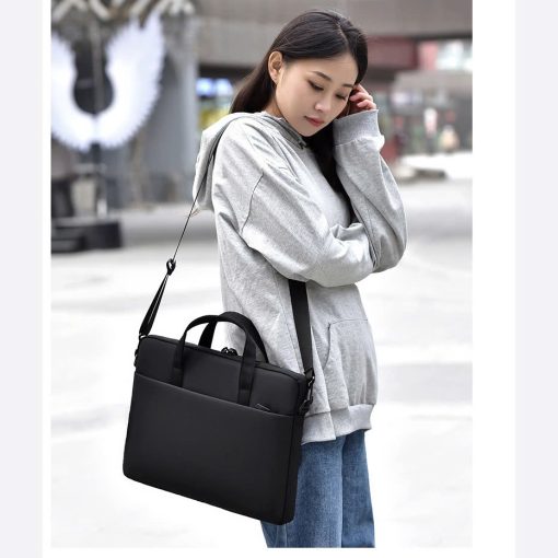 Tui Xach Unisex Dung Laptop Chong Soc In Logo Theo Yeu Cau 11