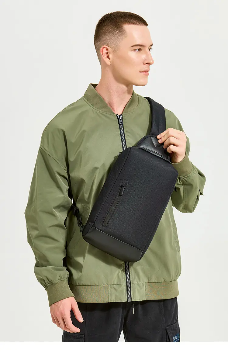 Túi đeo chéo nam thời trang in logo theo yêu cầu tui deo cheo nam thoi trang in logo theo yeu cau 16